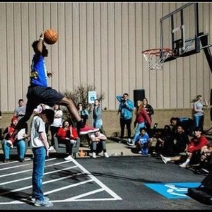 Meet your Posher, Quincy